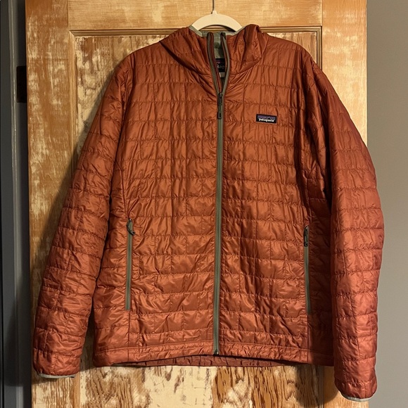 Patagonia Nano Puff Hoody - XL - Picture 2 of 3